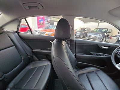 2022 Kia Rio 1.6 Sedan EX At