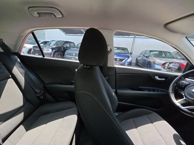 2021 Kia Rio 1.6 Hb LX Mt
