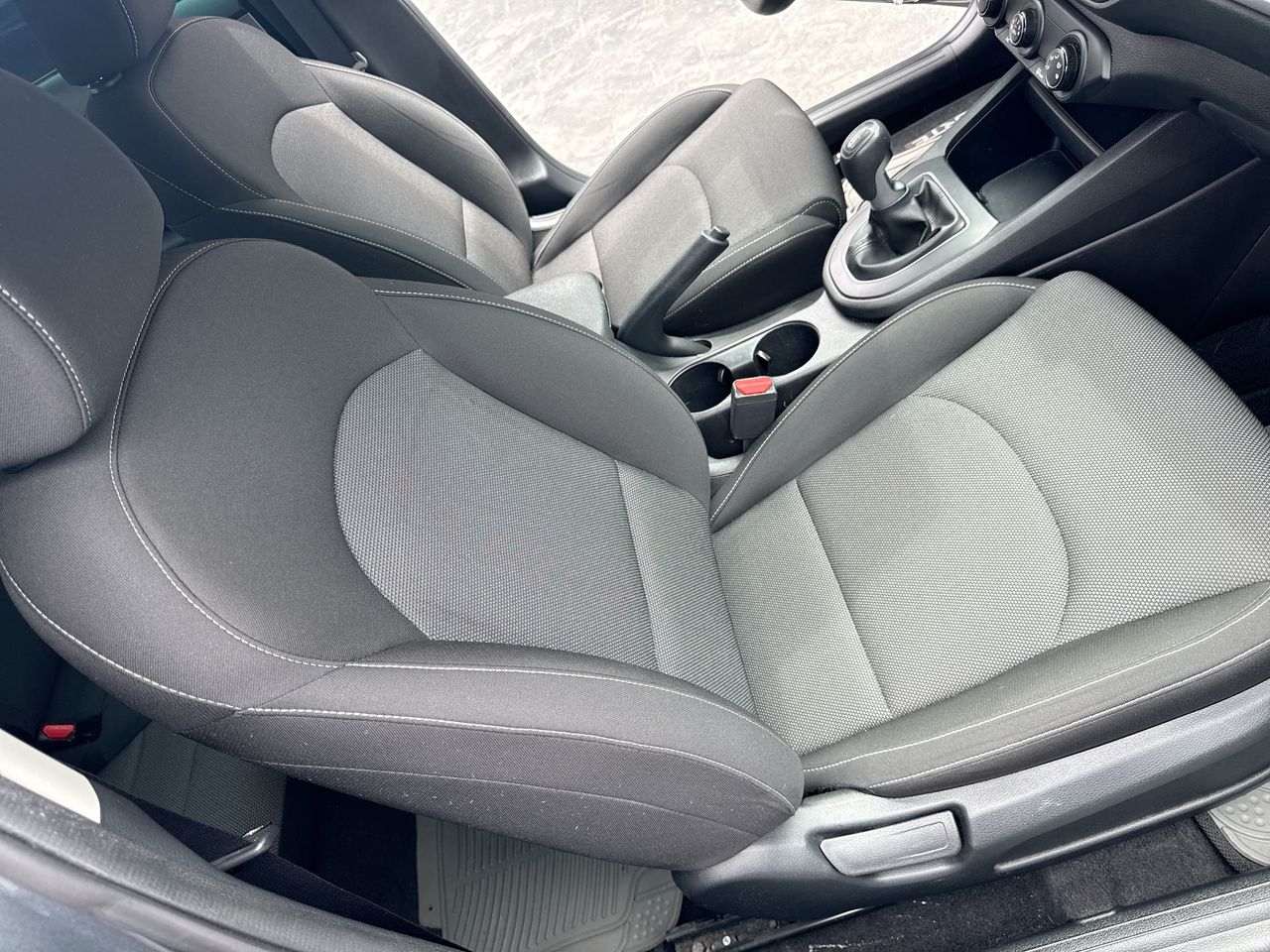 2023 Kia Forte 2.0 L Sedan At