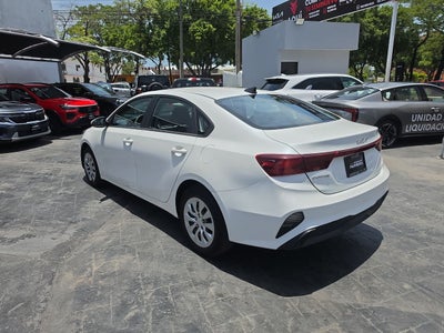 2023 Kia Forte 2.0 L Sedan At