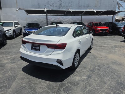 2023 Kia Forte 2.0 L Sedan At