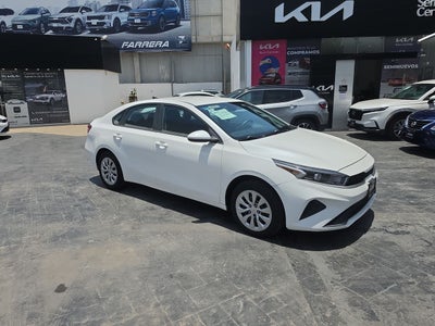 2023 Kia Forte 2.0 L Sedan At