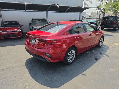 2022 Kia Forte 2.0 L At