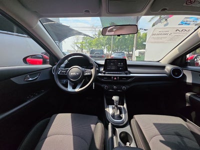 2022 Kia Forte 2.0 L At
