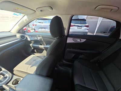 2022 Kia Forte 2.0 L At