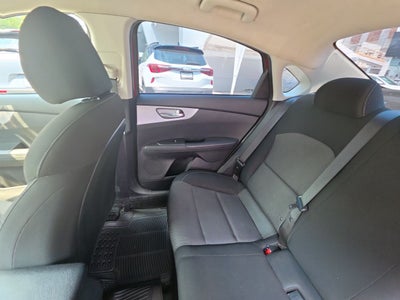 2022 Kia Forte 2.0 L At
