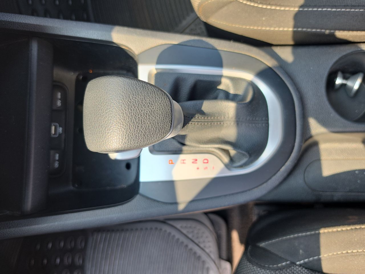 2022 Kia Forte 2.0 L At