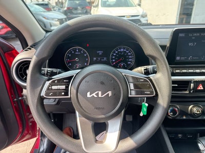 2022 Kia Forte 2.0 L At