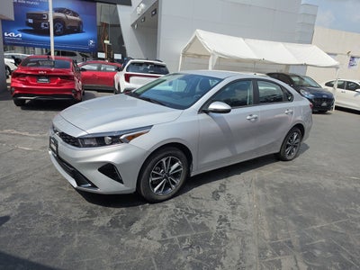 2024 Kia Forte 2.0 Lx Sedan At