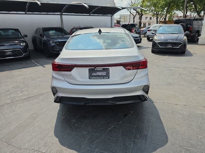 2024 Kia Forte 2.0 Lx Sedan At