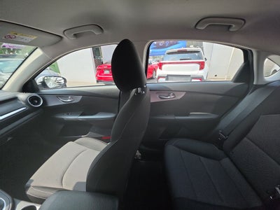 2024 Kia Forte 2.0 Lx Sedan At