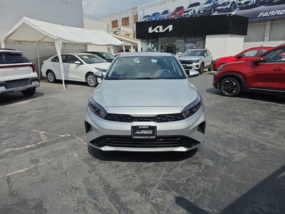 2024 Kia Forte 2.0 Lx Sedan At