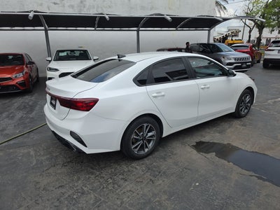 2023 Kia Forte 2.0 Lx Sedan At