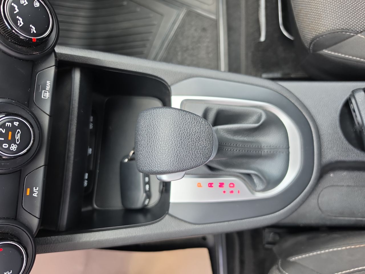 2023 Kia Forte 2.0 Lx Sedan At