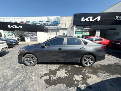 2024 Kia Forte 2.0 Lx Sedan At