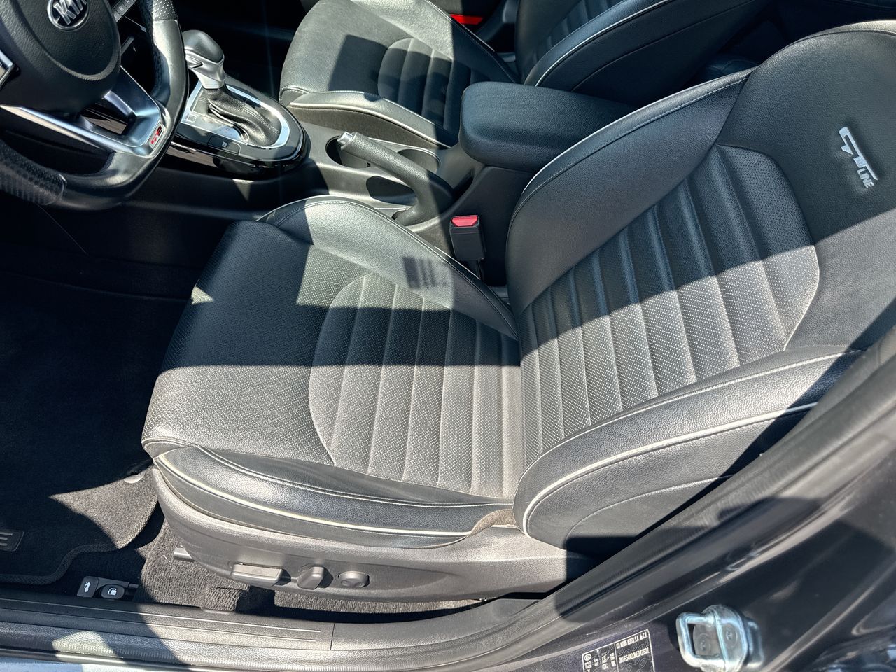2021 Kia Forte 2.0 GT Line 4p At
