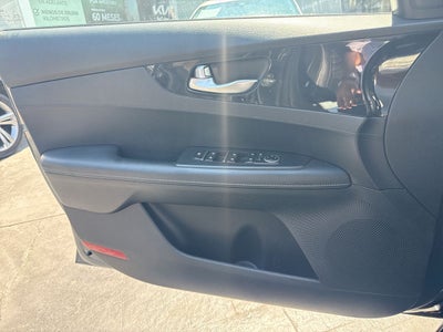 2021 Kia Forte 2.0 GT Line 4p At