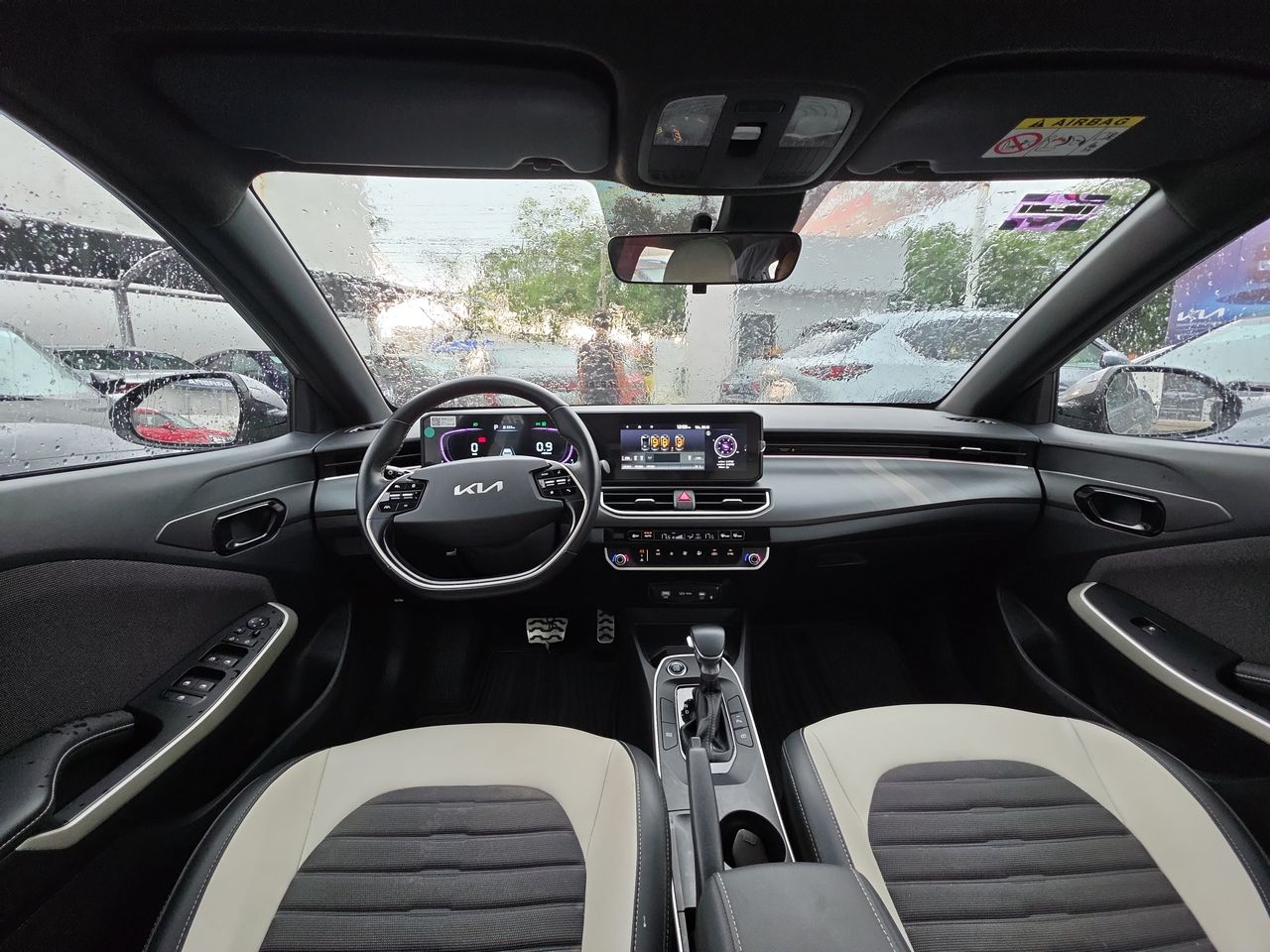 2025 Kia K3 2.0 HB Gt Line At