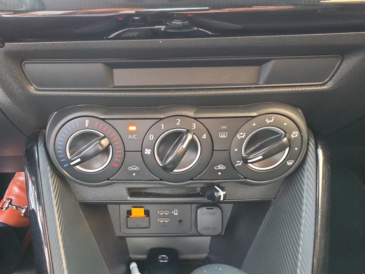 2025 Mazda Mazda 2 1.5 I Sport Sedan At