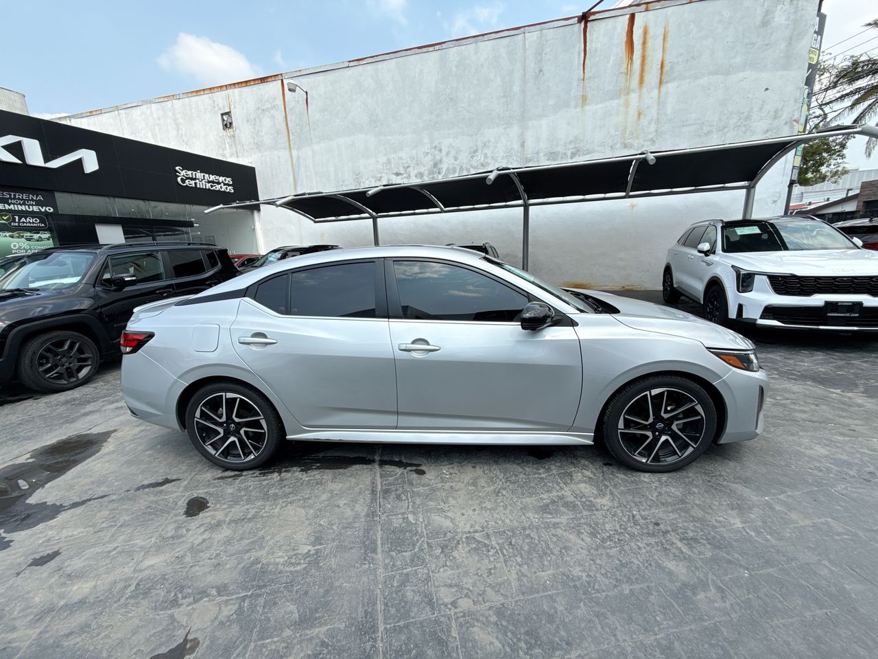 2024 Nissan Sentra 2.0 SR At