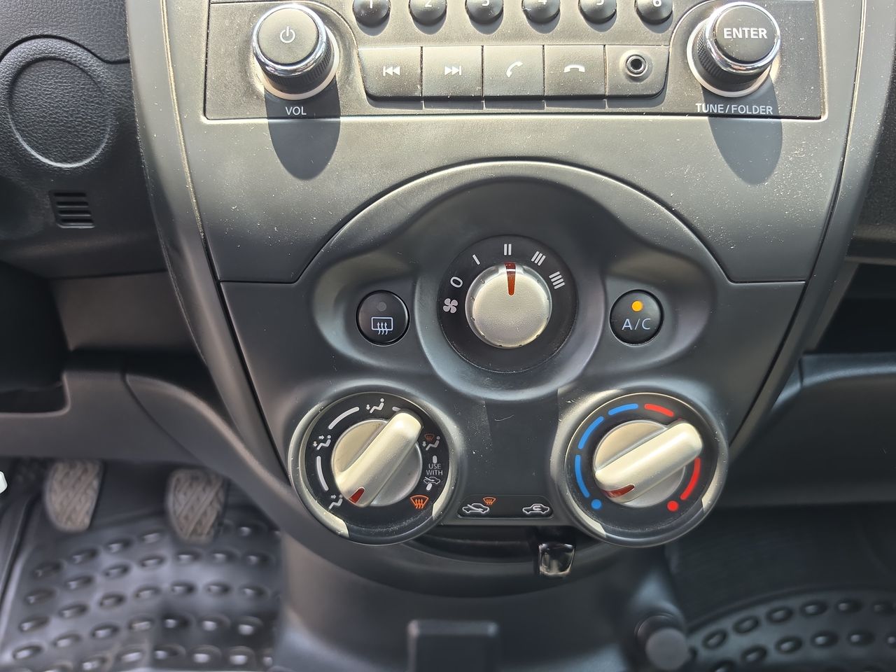 2024 Nissan V-Drive 1.6 A/C Mt