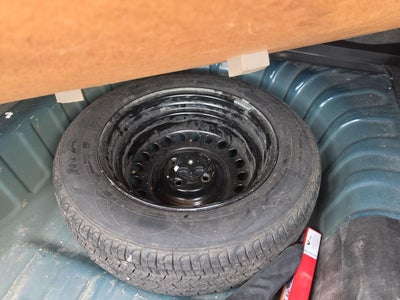2024 Nissan V-Drive 1.6 A/C Mt