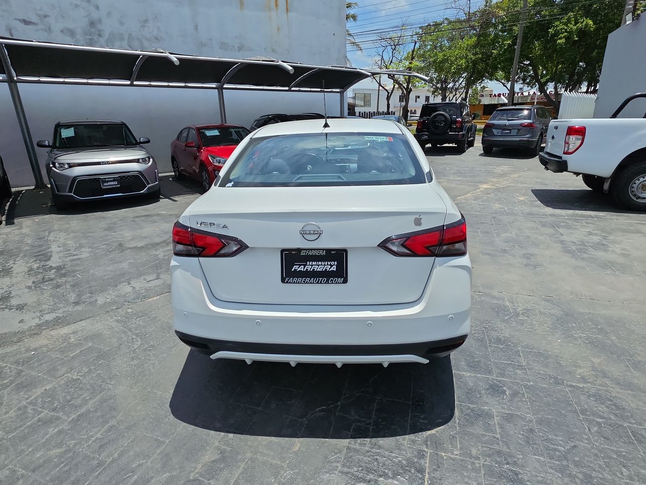 2023 Nissan Versa 1.6 Advance Mt
