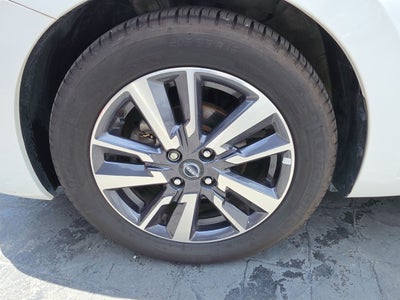 2023 Nissan Versa 1.6 Advance Mt