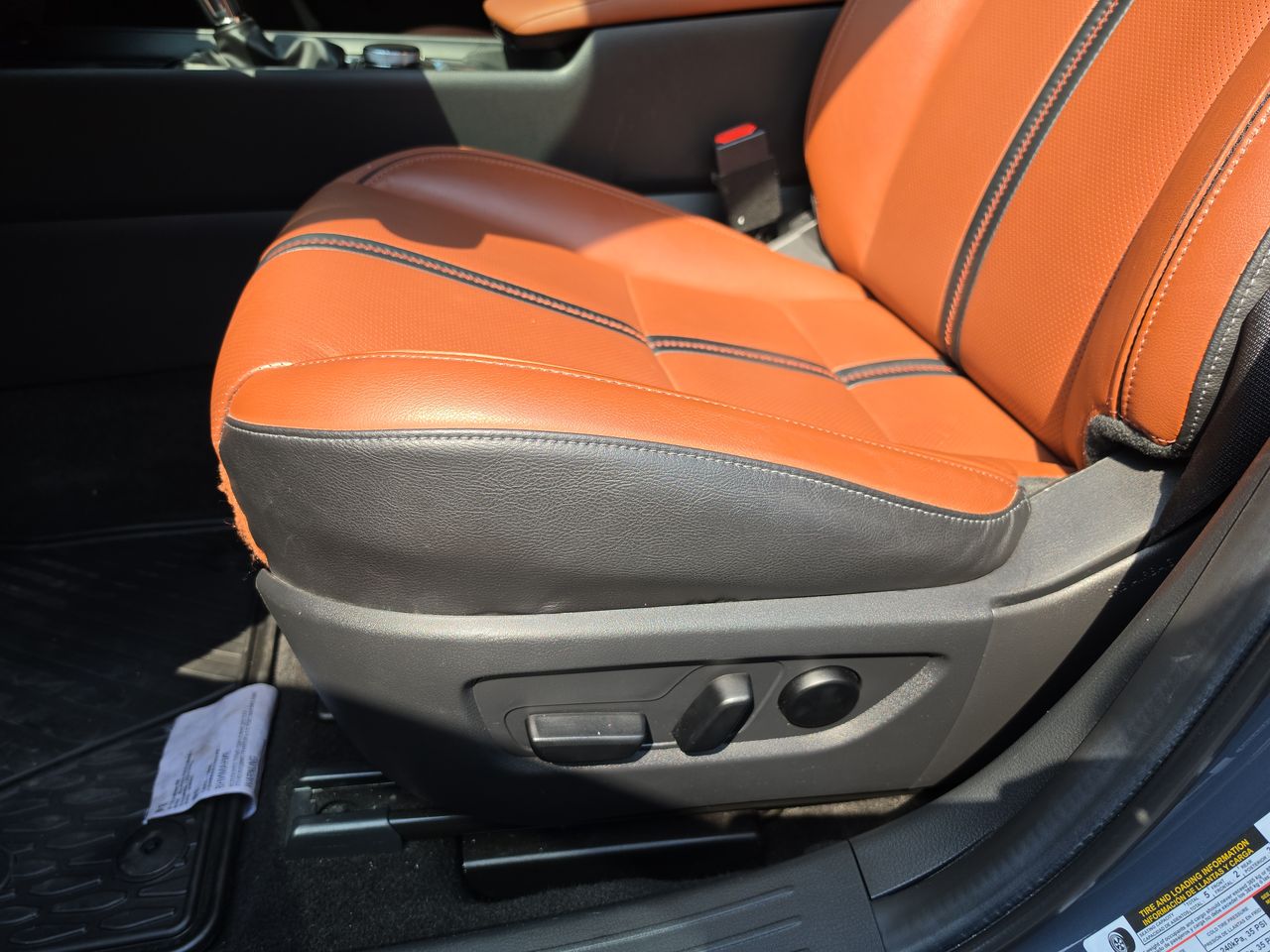 2025 Mazda Mazda CX-50 2.5 Signature At