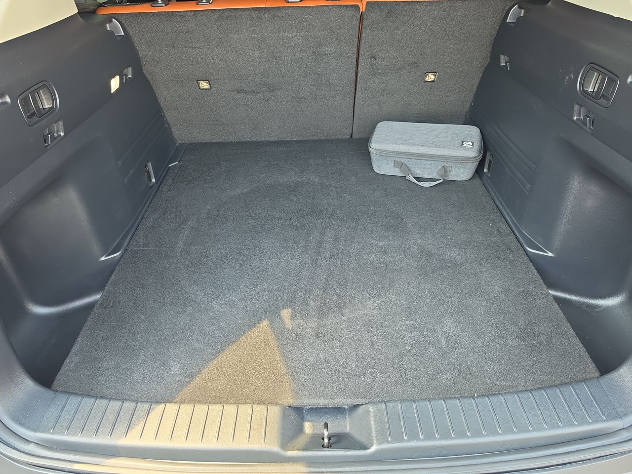 2025 Mazda Mazda CX-50 2.5 Signature At
