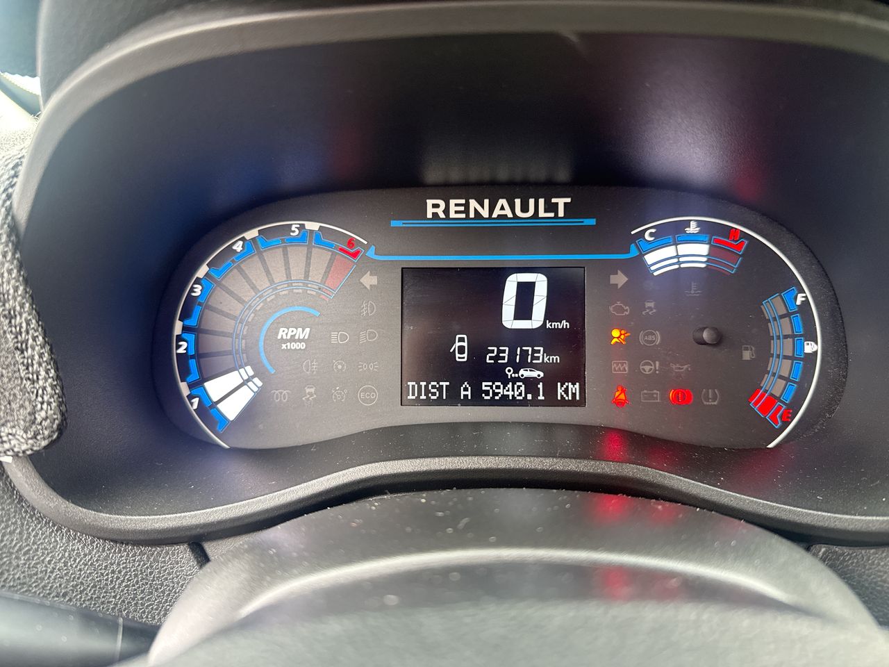 2025 Renault Kwid 1.0 Iconic Mt