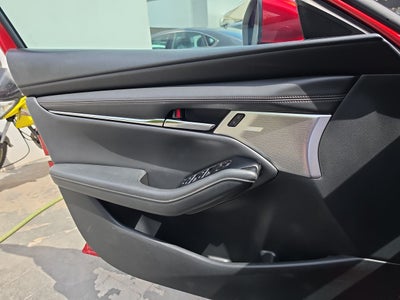 2021 Mazda Mazda 3 2.5 Signature Hb At