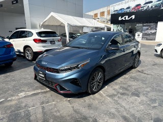 2022 Kia Forte 2.0 GT Line 4p At