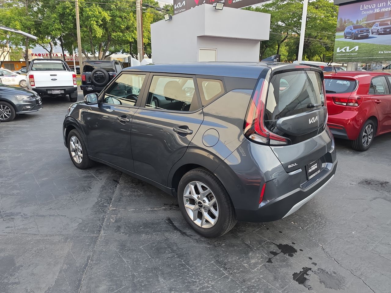 2023 Kia Soul 1.6 LX At
