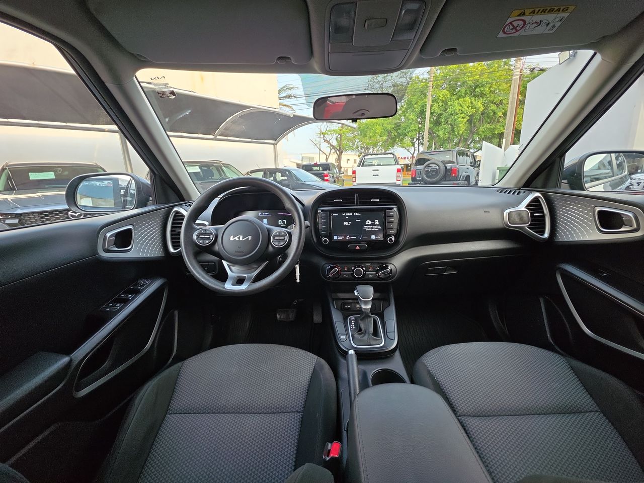 2023 Kia Soul 1.6 LX At