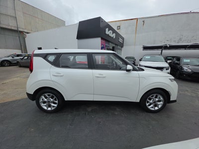 2022 Kia Soul 1.6 LX At