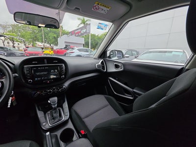 2022 Kia Soul 1.6 LX At