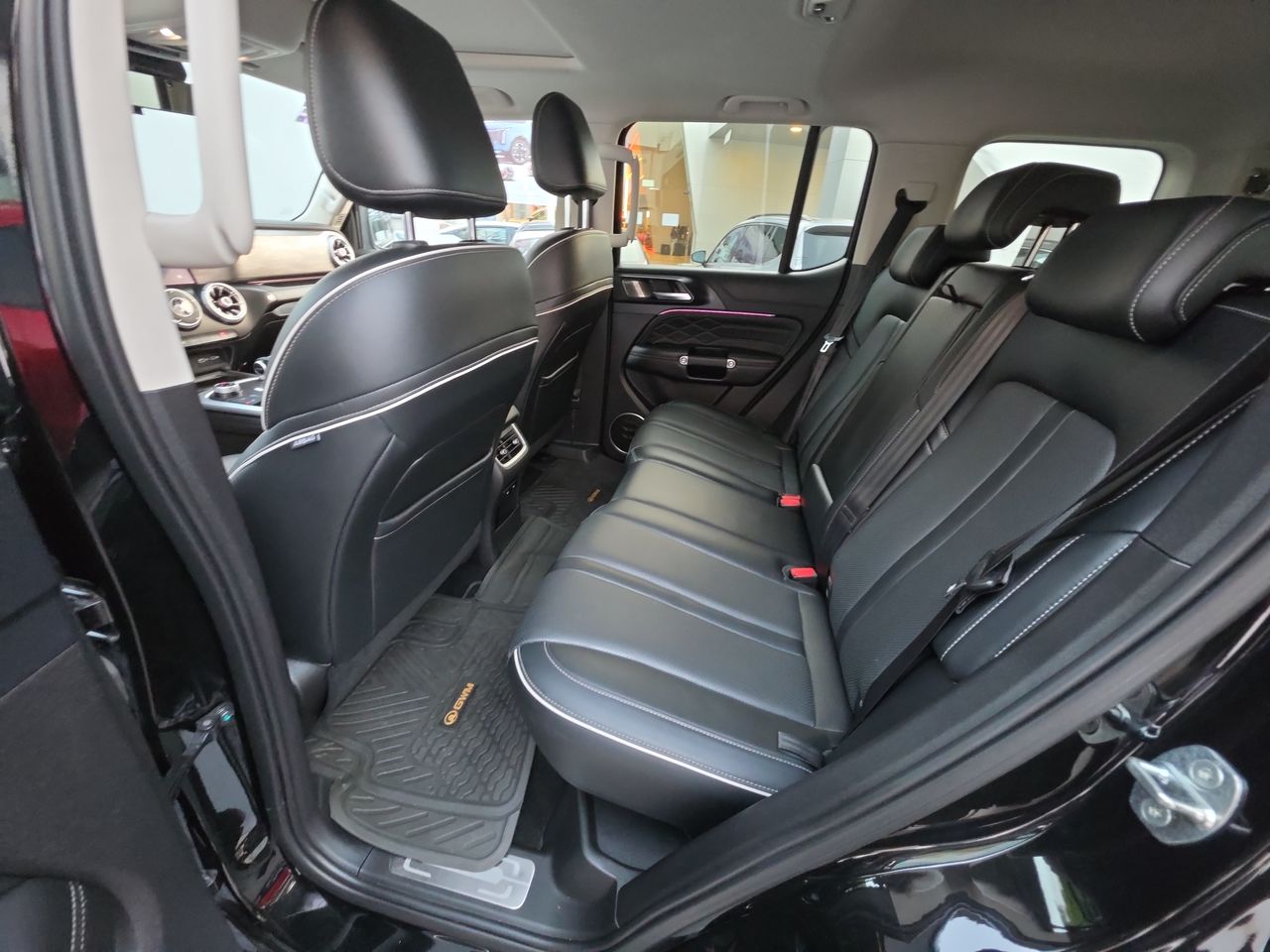 2025 GWM Tank 300 2.0 Luxury Hev