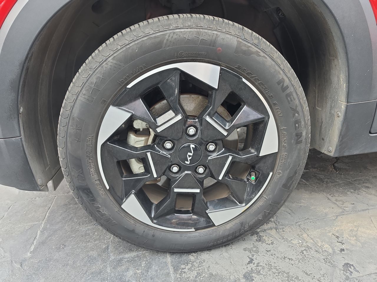 2024 Kia Sonet 1.5 Sx At
