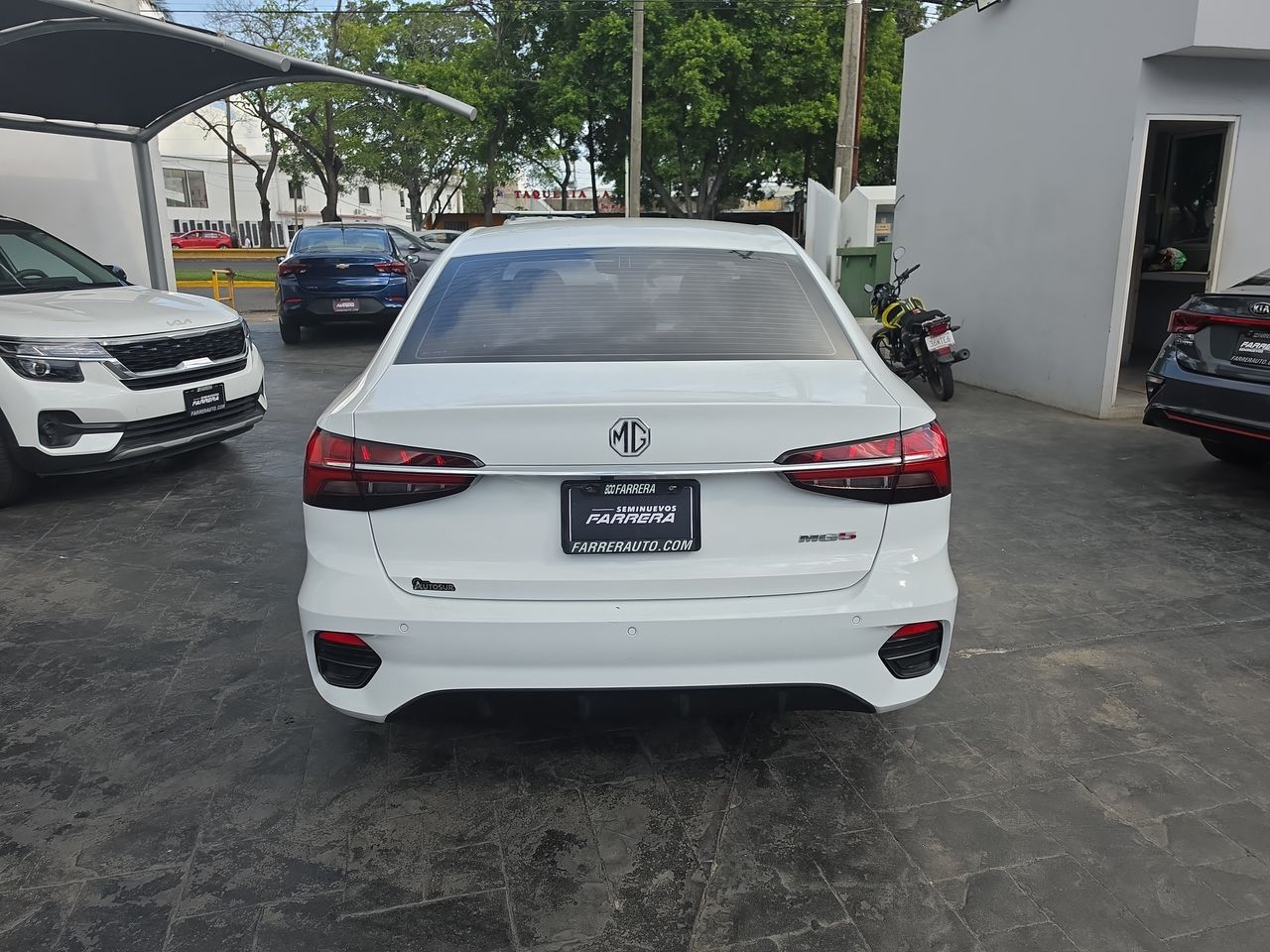 2025 MG MG 5 1.5 DEL Elegance At