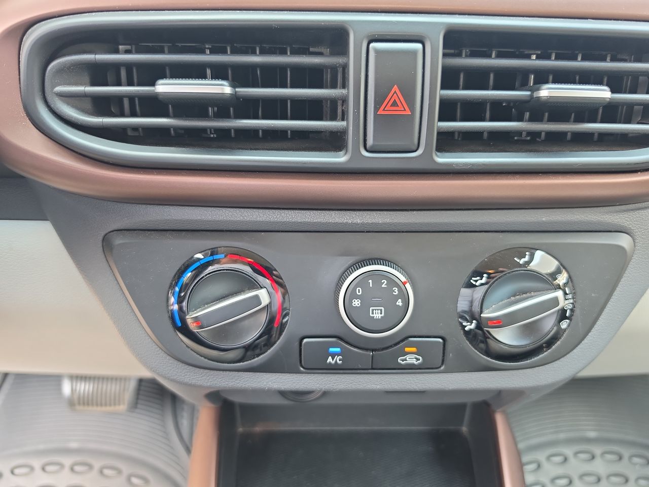 2021 Hyundai Grand i10 1.2 Gl Mid Sedan At