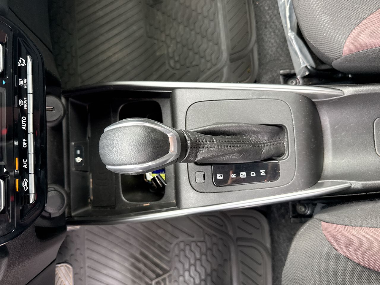 2024 Suzuki Fronx 1.5 Boostergreen Glx At