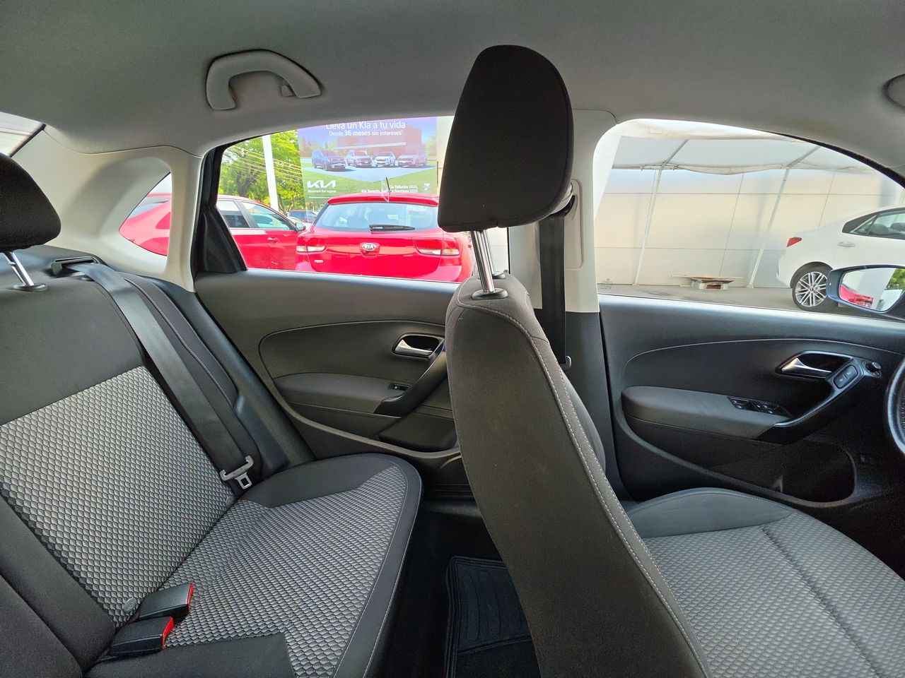 2021 Volkswagen Vento 1.6 Comfortline Plus STD