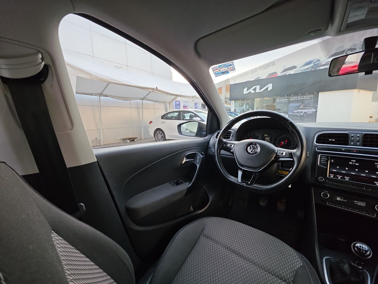 2021 Volkswagen Vento 1.6 Comfortline Plus STD