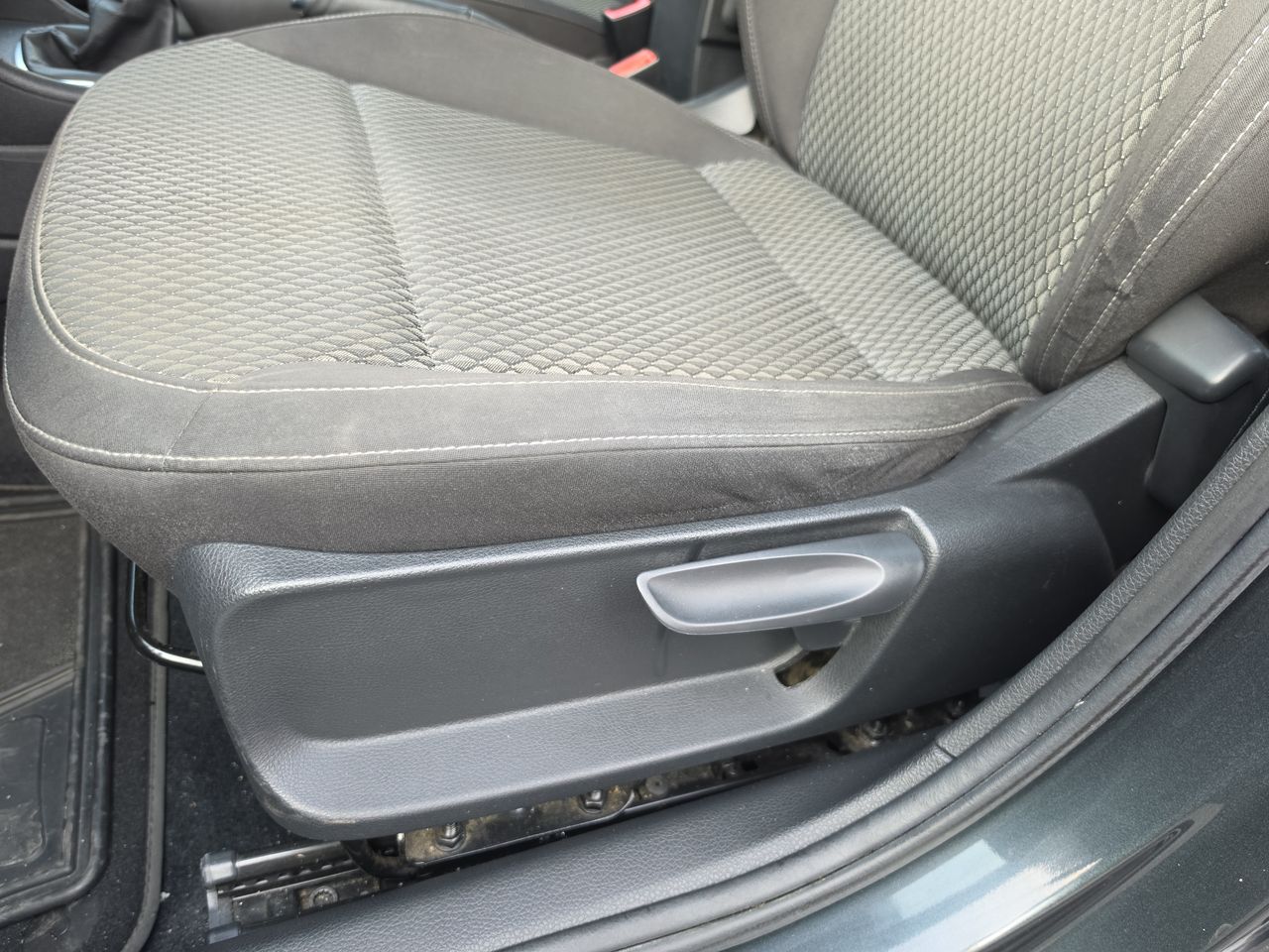 2021 Volkswagen Vento 1.6 Comfortline Plus STD
