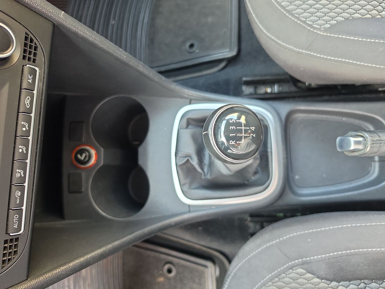 2021 Volkswagen Vento 1.6 Comfortline Plus STD